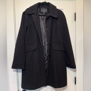 London Fog size large wool blend single-breasted coat in black